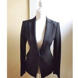 Bcbgmaxaria black single button tuxedo style blaze